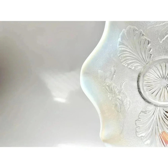 Vintage 1905 EAPG "Blossoms Palms" White Opalescent Glass Floral Bowl - 8" - Picture 9 of 10
